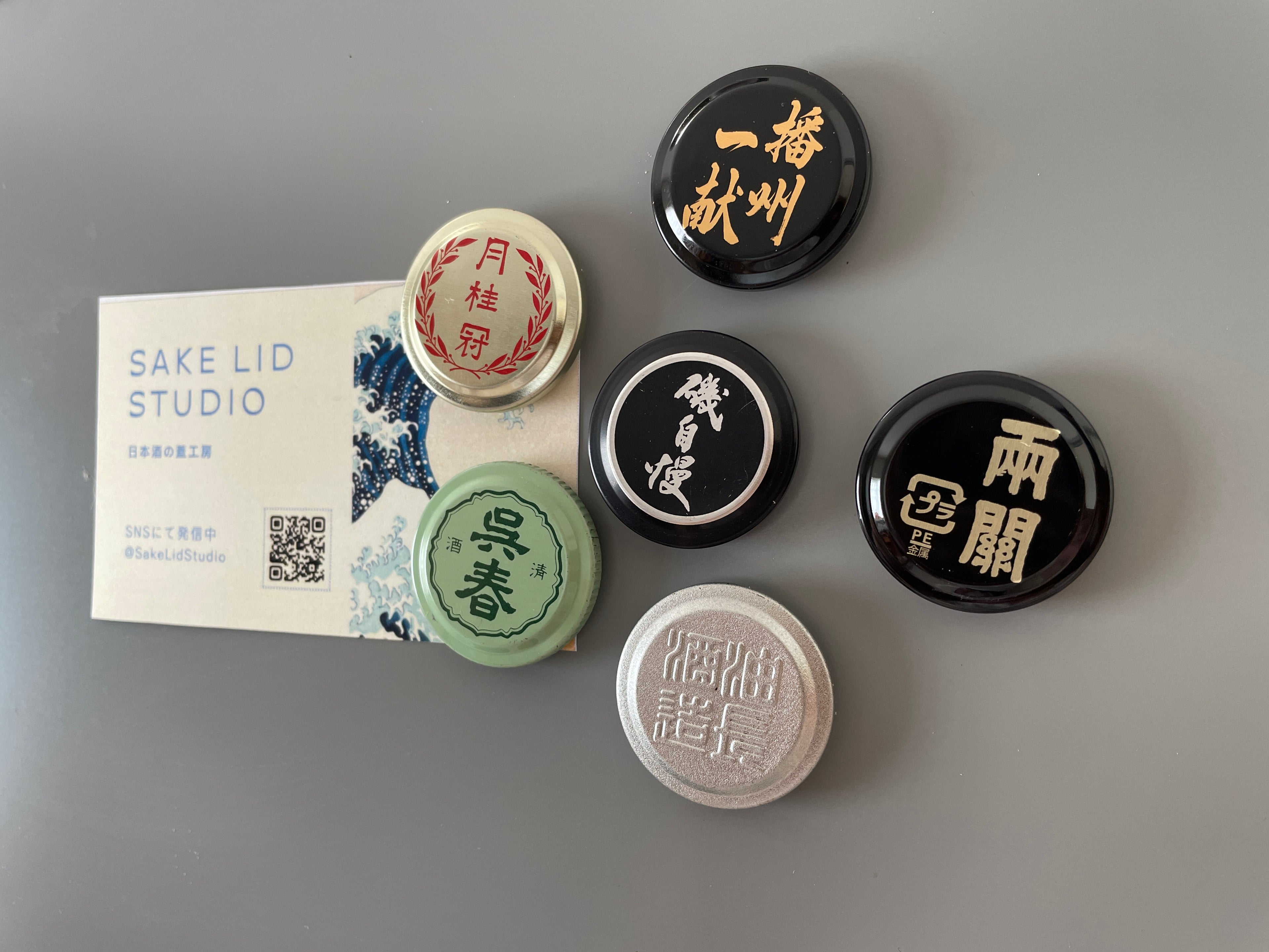 6 Unique Japanese Sake Cap Magnets – Handmade Art Set ❹